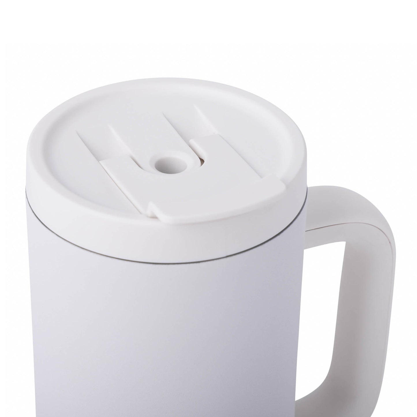 40-oz-leisure-tumbler-q5 CoreHome_MannaHydration_Whites_Raw-42.jpg